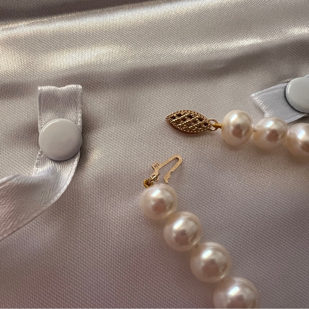 Na Hoku Freshwater Pearl Choker - Picture 4 of 4